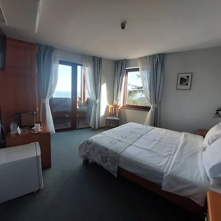 Family St Stefan Hotel