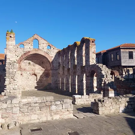 Family St Stefan Nesebar